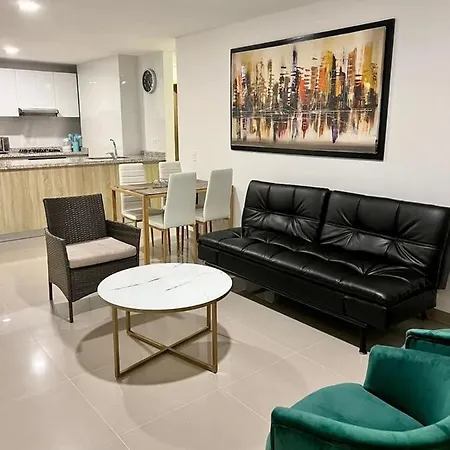 Lujoso Y Encantador Apartamento En