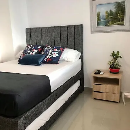 Lujoso Y Encantador Apartamento En * Cartagena